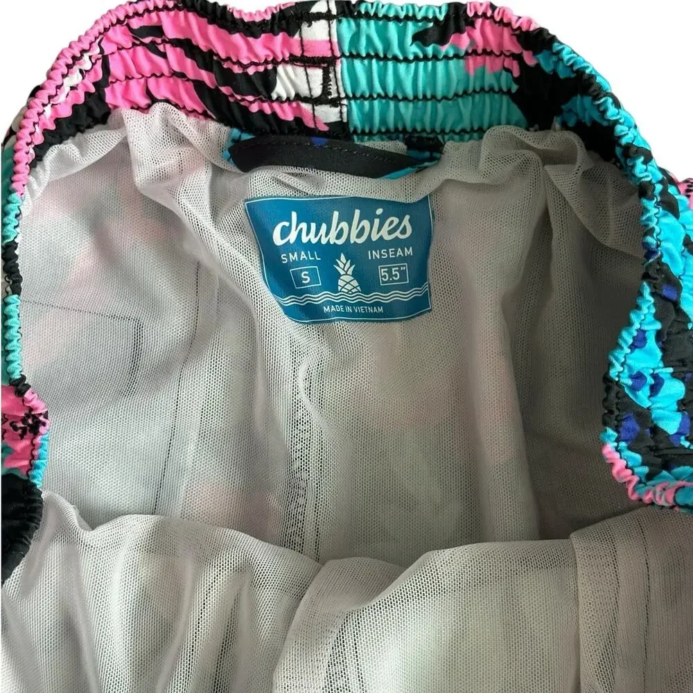 CHUBBIES Men's Tropical Leaf Swim Trunks 5.5